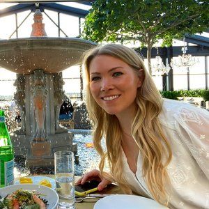 Meet your Posher, Amy